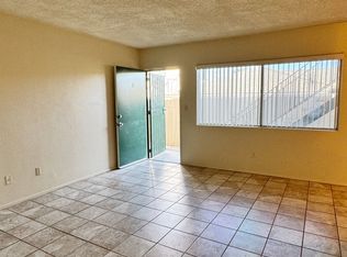 1742 Obispo Ave APT 2, Long Beach, CA 90804
