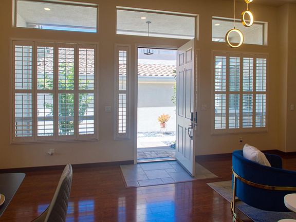 3rd image of 5828 Killarney Cir
