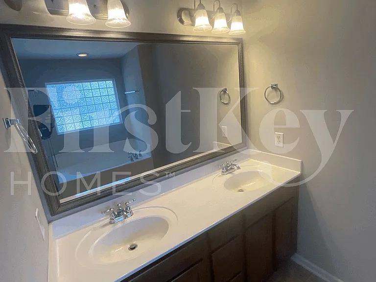 2901 Maybry Dr — Photo 14