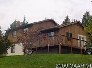 576 Dabneys Rd, Raphine, VA 24472