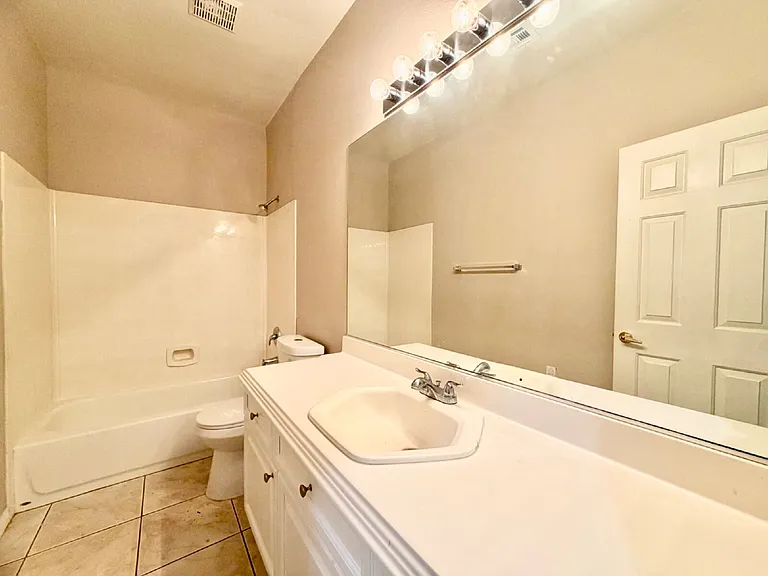 8917 Waltzing Waters Ct — Photo 19