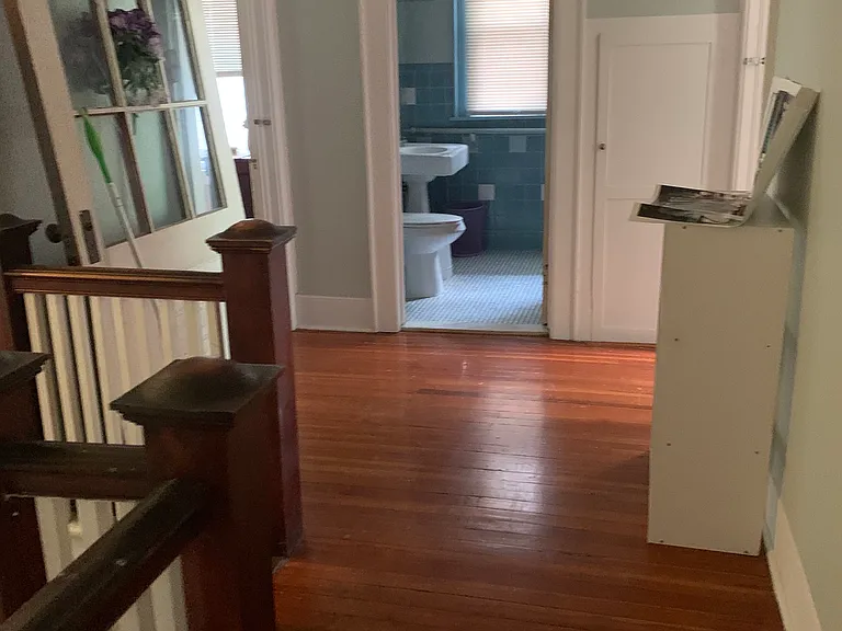 815 Lancaster Ave — Photo 13