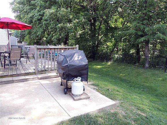 3rd image of 2269 Salem Park Dr