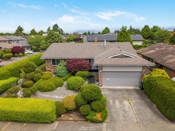 4531 Bonavista Dr, Richmond, BC V7E 5B2