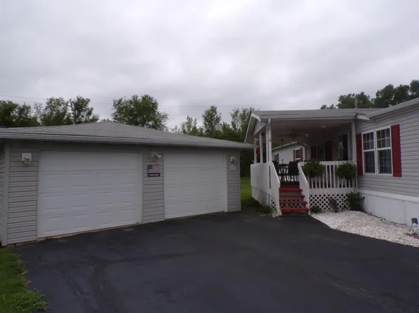 50 Susanne Ct, Caseyville, IL 62232