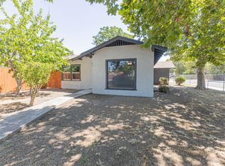 621 Riverside Ave, Chowchilla, CA 93610