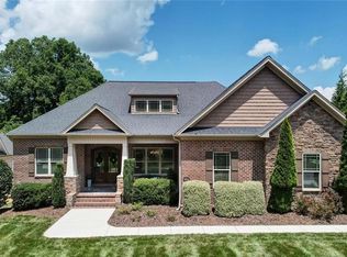 604 Scotts Glen Dr, Greensboro, NC 27455