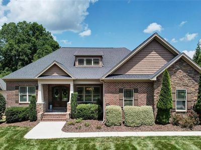 604 Scotts Glen Dr, Greensboro, NC, 27455