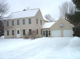 4101 Michigan Shores Dr, Menominee, MI 49858