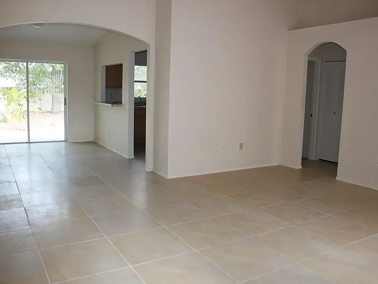 4629 Copper Ln — Photo 2