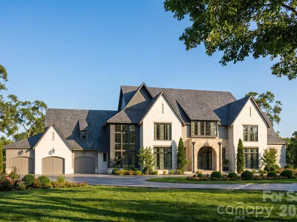 4900 Carmel Club Dr, Charlotte, NC 28226