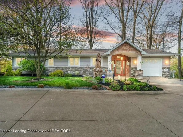 6249 Willow Hwy, Grand Ledge, MI 48837