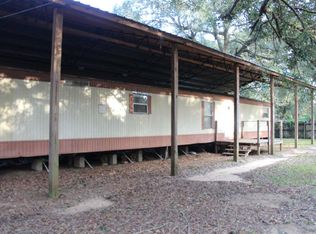 4484 Edgewood Dr, Milton, FL 32583