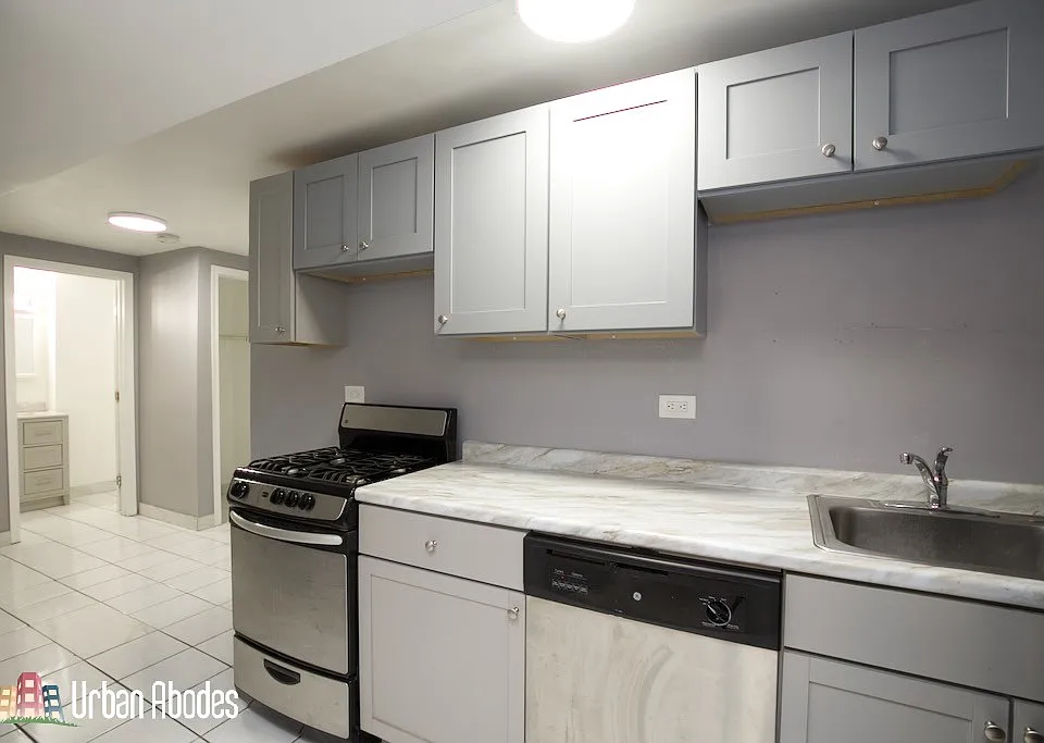 4400 N Racine Ave #1C