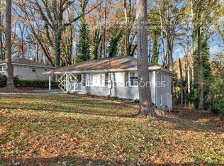 2513 Riggs Dr, East Pt, GA 30344