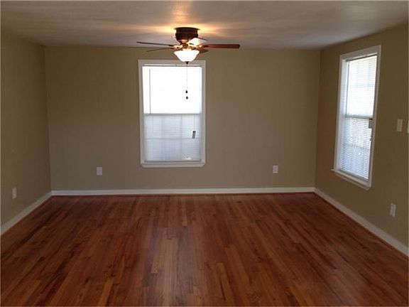 2nd image of 414 S Columbia Dr #36