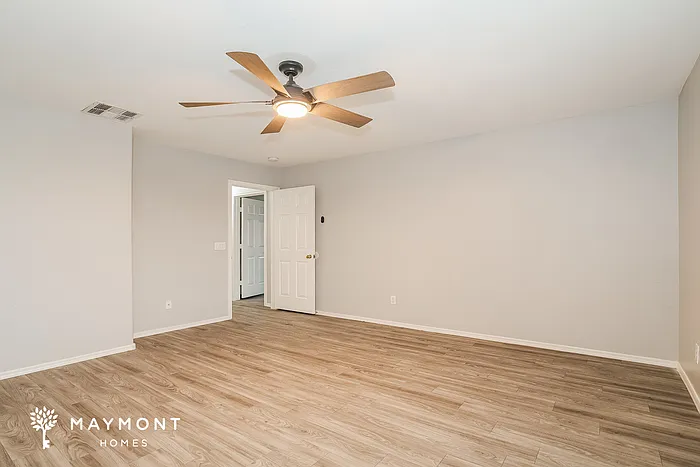 44265 W Roth Rd — Photo 12