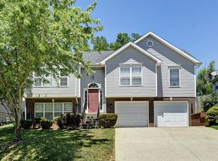 9309 Alex Ct, Louisville, KY