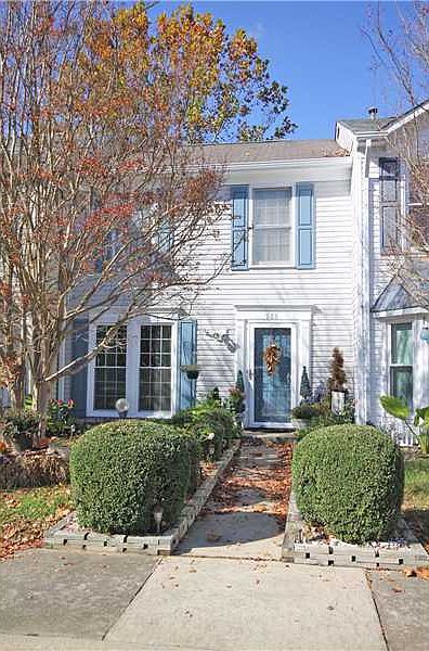 1st image of 508 Arabian Cir