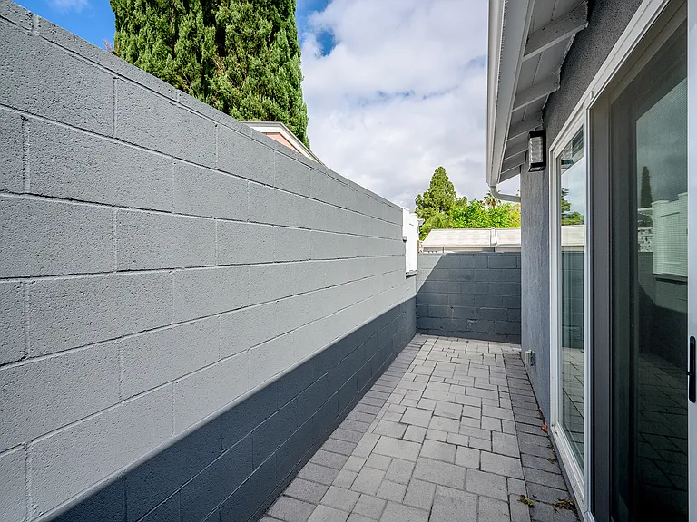 10321 Sherman Grove Ave — Photo 15