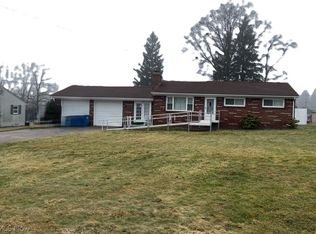 462 13th St, Campbell, OH