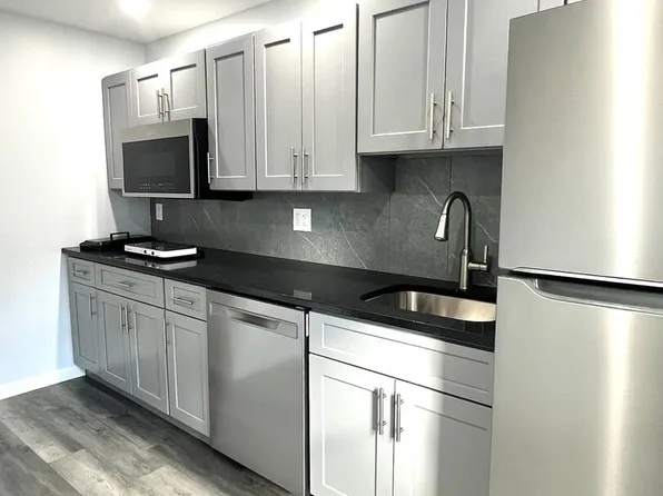 (undisclosed Address), Islip Terrace, NY 11752