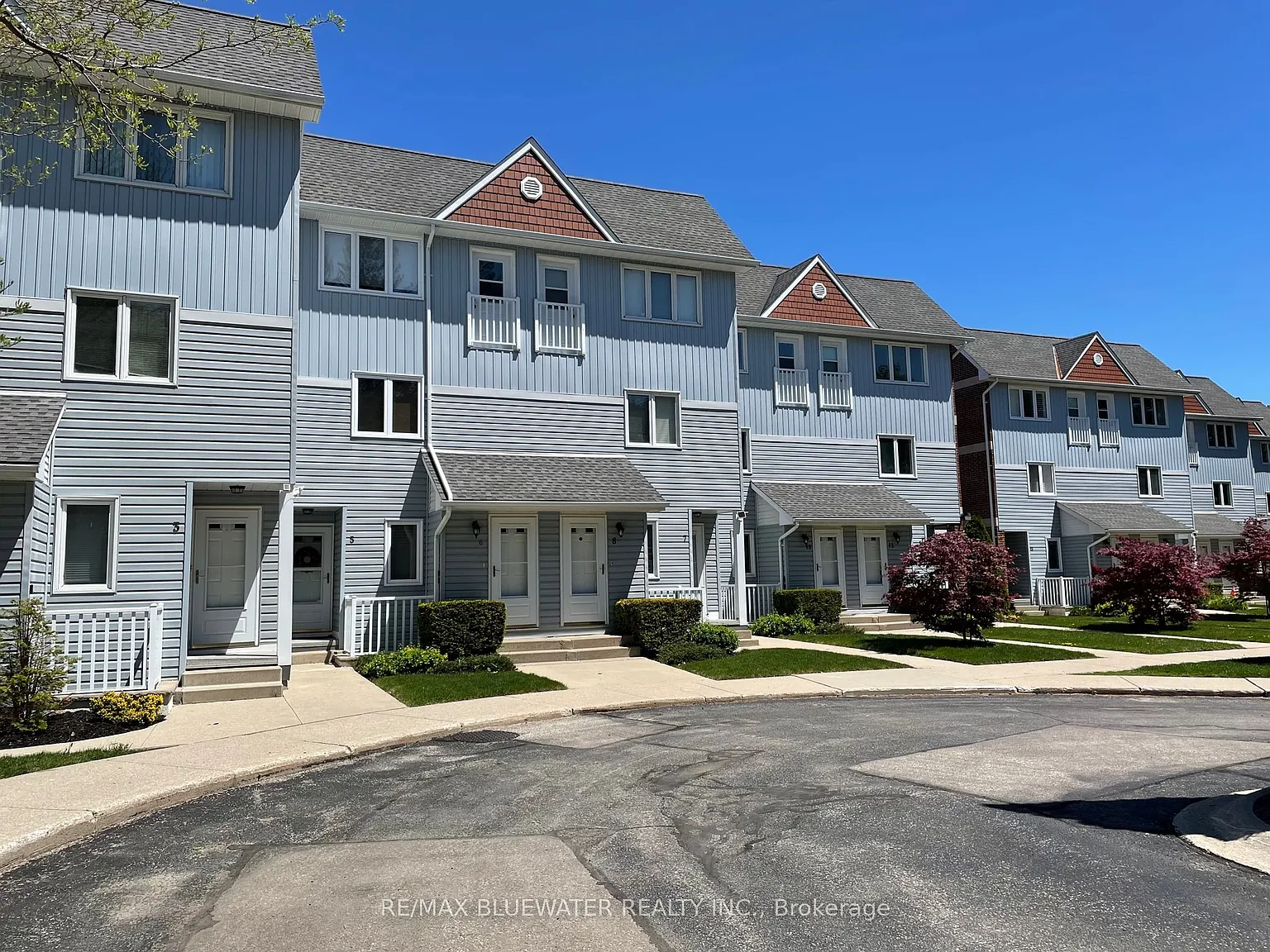 2 bed, $2,250 — Photo 2