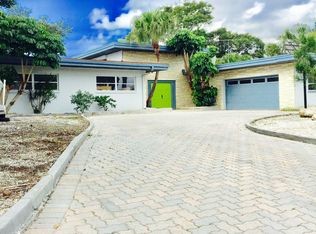 2612 Tanglewood Dr, Sarasota, FL 34239