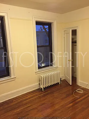 Rented by Astor Realty | media 20