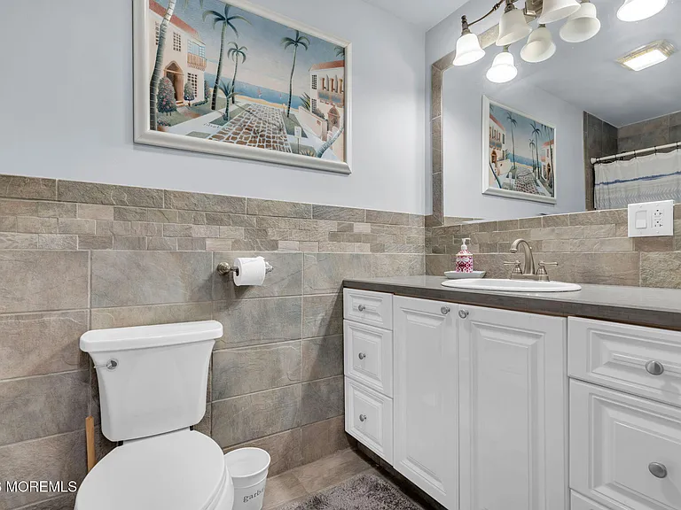 65 Grand Central Ave #2 — Photo 16