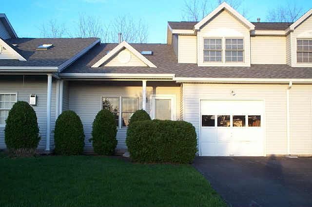 1st image of 1330 Courtney Dr