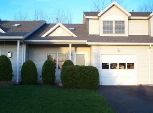 1330 Courtney Dr, Victor, NY 14564