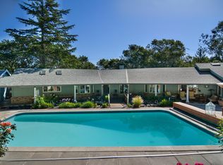 9 Sunrise Hill Rd, Orinda, CA 94563