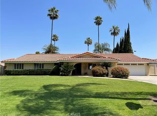 16504 Rancho Escondido Dr, Riverside, CA 92506