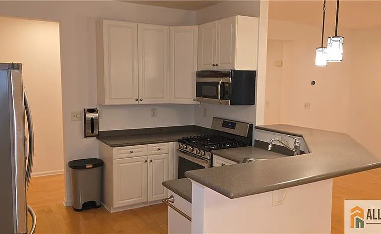 72 George Russell Way — Photo 7