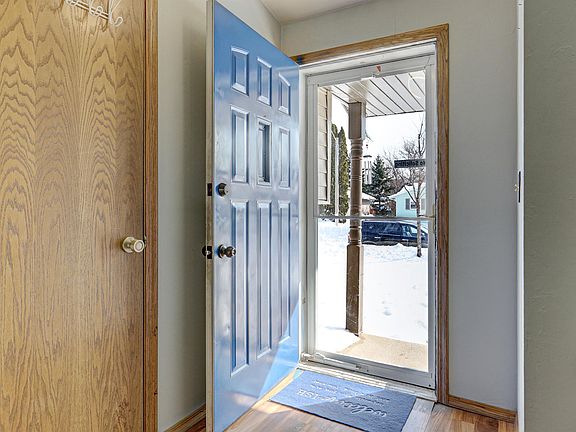 5th image of 39 Welcome Cir