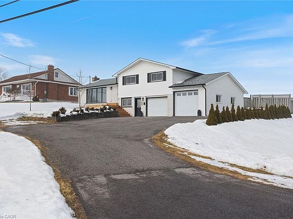 2nd image of 351 Talbot Rd