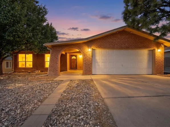 9015 Freedom Way NE, Albuquerque, NM 87109