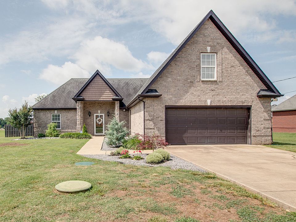 1st image of 1109 Cascade Falls Dr