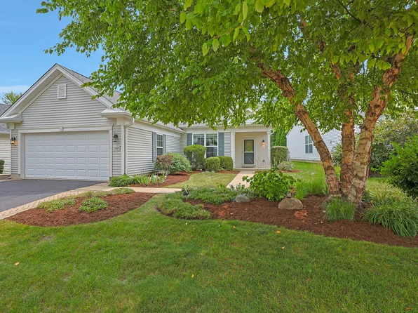 13673 Kirkland Dr, Huntley, IL 60142