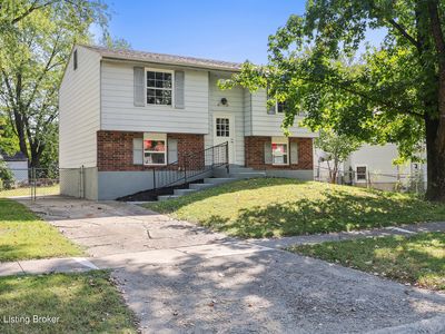 8705 Bost Ln, Louisville, KY, 40219