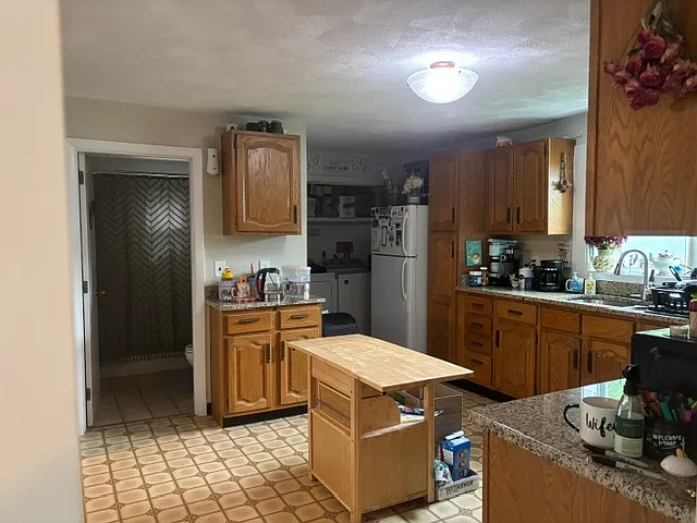 116 Pearl St #1 — Photo 8