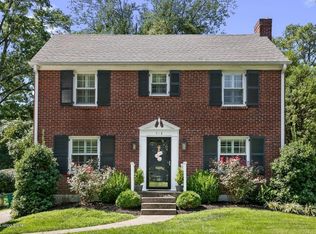 518 Morningside Dr, Louisville, KY 40206