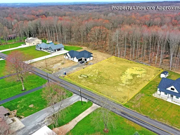 King Graves Rd NE, Warren, OH 44484