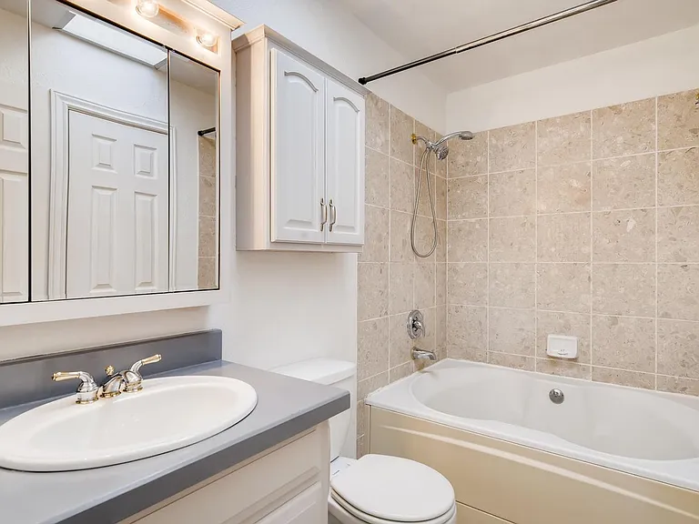 2634 Deliverance Dr — Photo 6