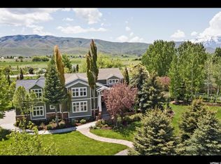 3320 E Horse Thief Dr, Heber, UT 84032