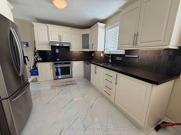 3rd image of 2603 Bromsgrove Rd