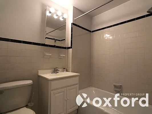 Rented by Oxford Property Group | media 19