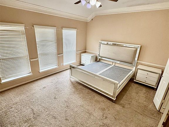 5th image of 9730 Wheaton Edge Ln