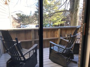 643 Patriot Dr, Lancaster, PA 17601